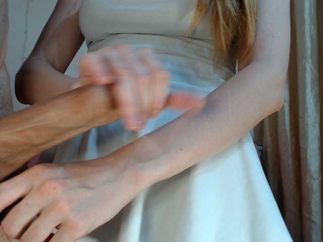 BeautyTriple live cam on BongaCams