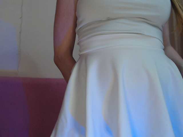 BeautyTriple live cam on BongaCams