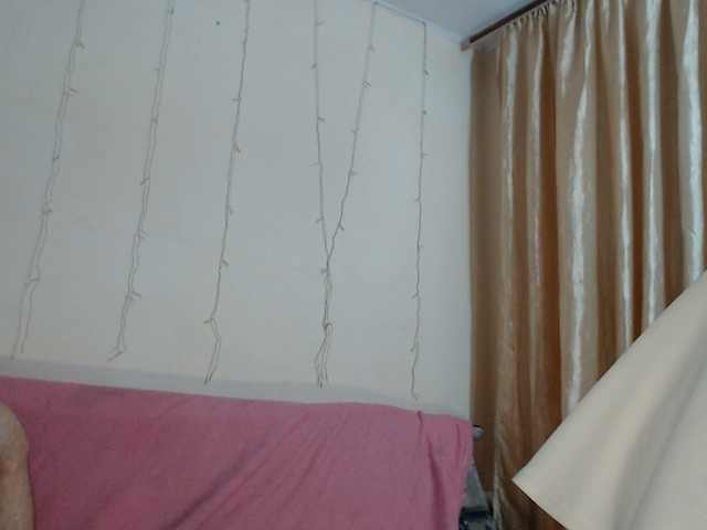 BeautyTriple live cam on BongaCams