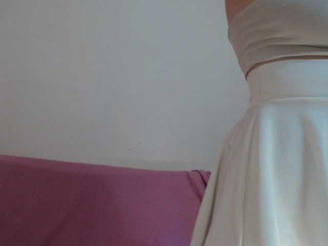 BeautyTriple live cam