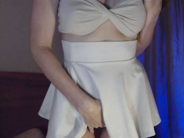 BeautyTriple live cam on BongaCams