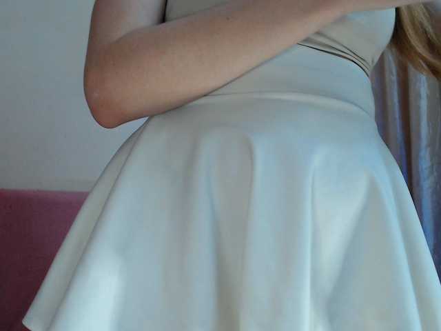 BeautyTriple live cam on BongaCams