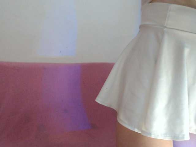 BeautyTriple live cam on BongaCams