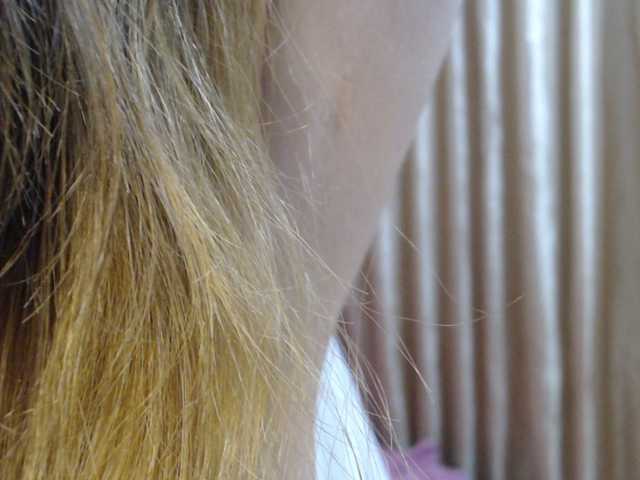 BeautyTriple live cam on BongaCams