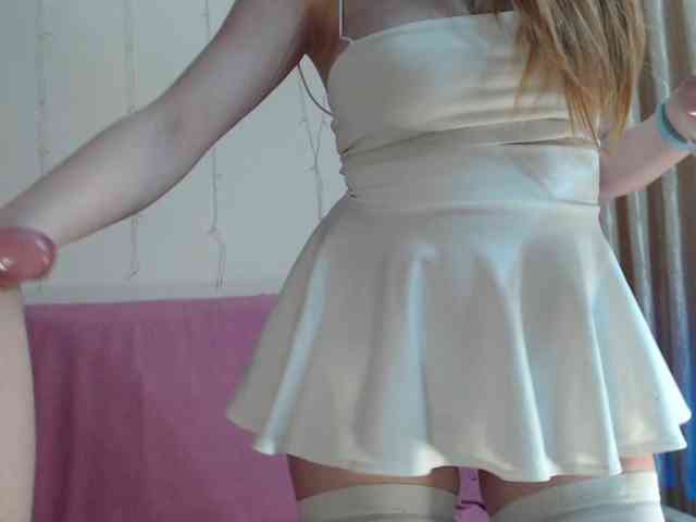 BeautyTriple Live Webcam on BongaCams