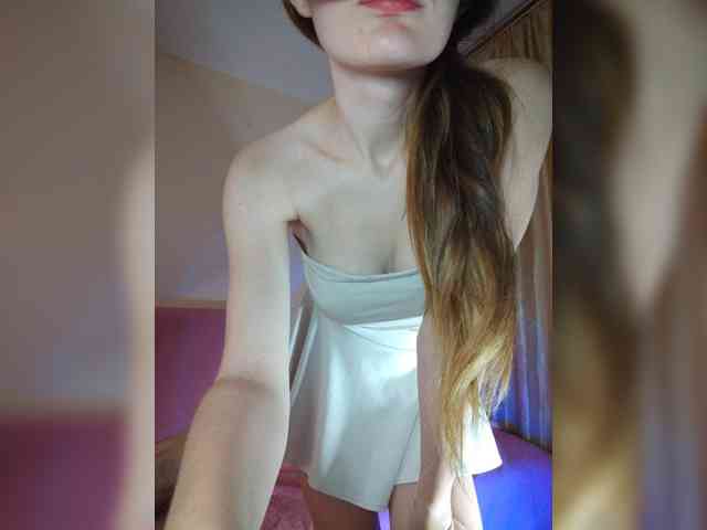 BeautyTriple Live Webcam on BongaCams