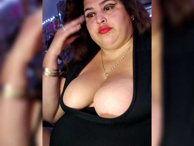 bbwfatpanocha live cam on BongaCams