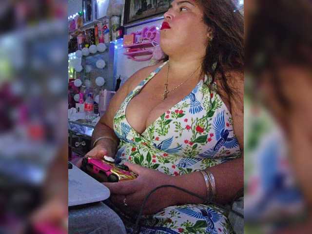 bbwfatpanocha live cam on BongaCams