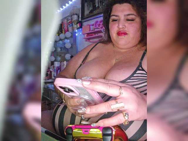 bbwfatpanocha live cam on BongaCams