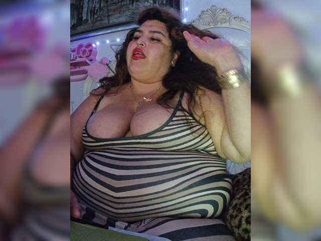 bbwfatpanocha live cam on BongaCams