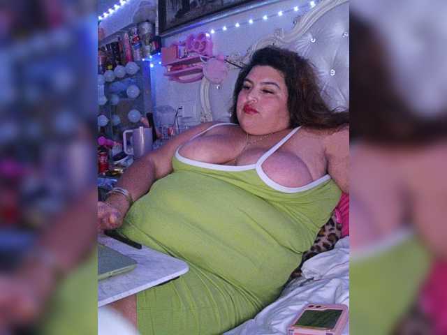 bbwfatpanocha live cam on BongaCams