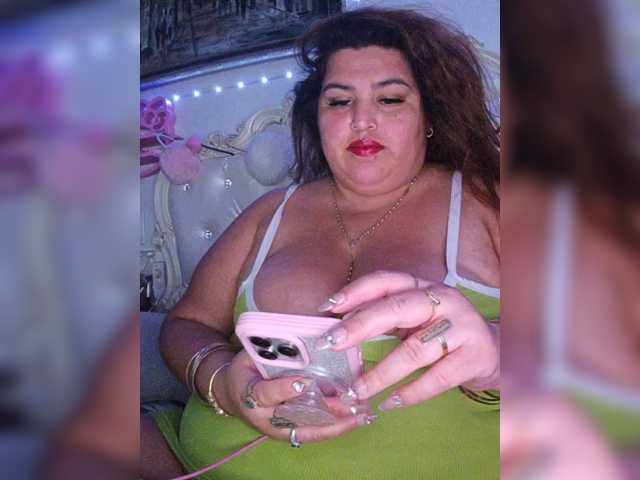 bbwfatpanocha live cam on BongaCams
