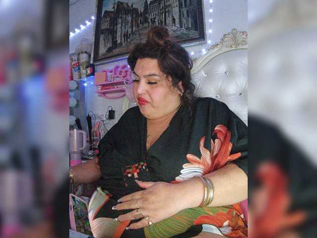 bbwfatpanocha live cam on BongaCams