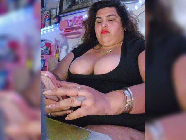 bbwfatpanocha live cam on BongaCams