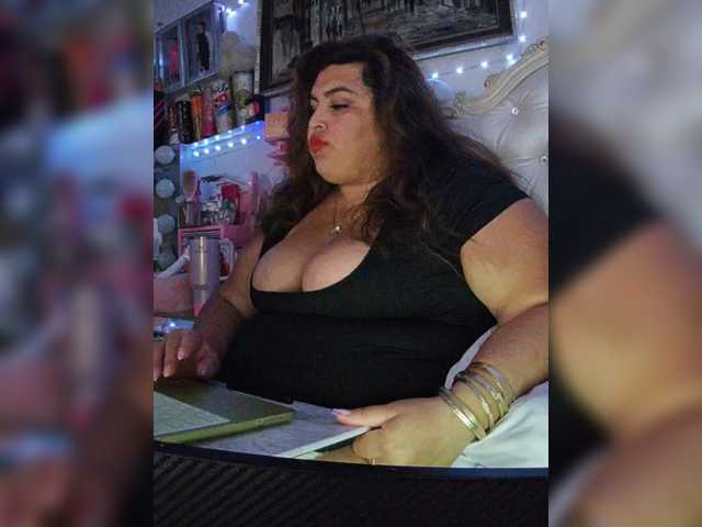 bbwfatpanocha live cam on BongaCams