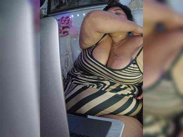 bbwfatpanocha webcam