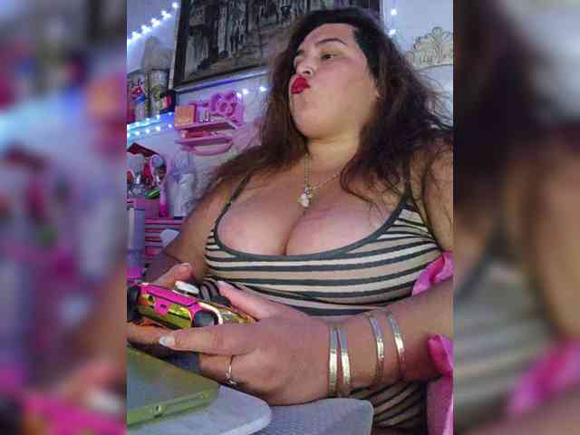 bbwfatpanocha webcam