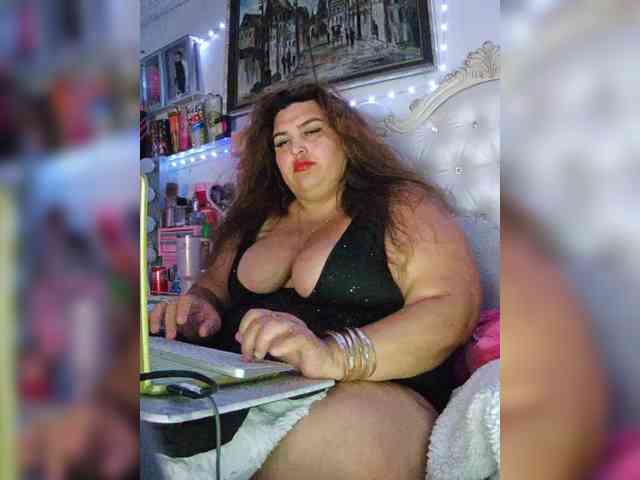 Model: bbwfatpanocha
