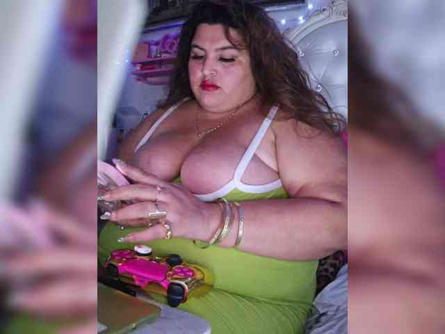 bbwfatpanocha's live room