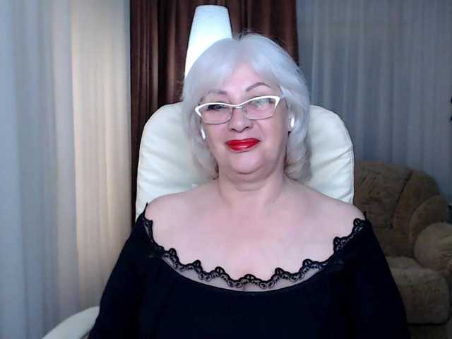 Tashyncik live cam on BongaCams