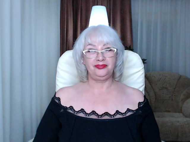Tashyncik live cam on BongaCams