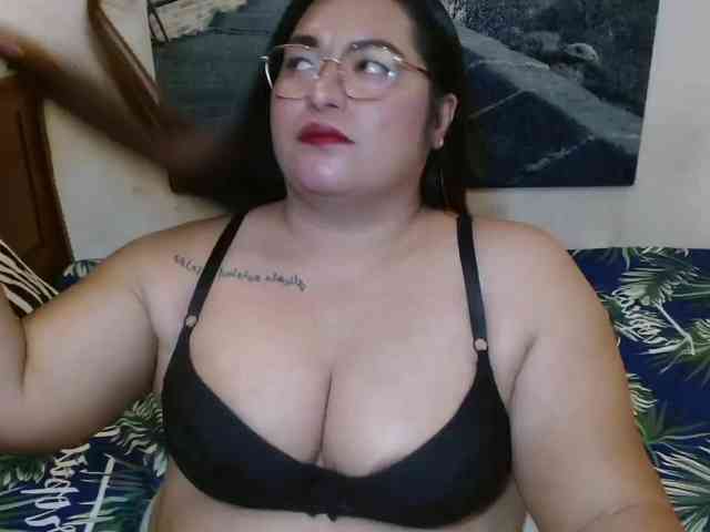 TsCumLoader4u Live Webcam on BongaCams