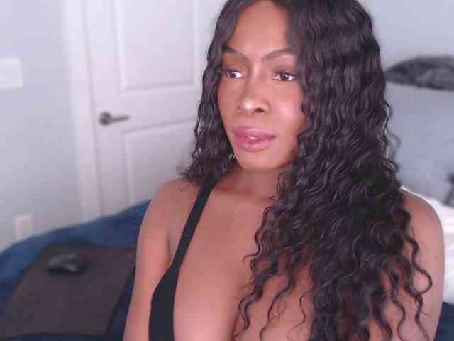 SparkleTittes webcam