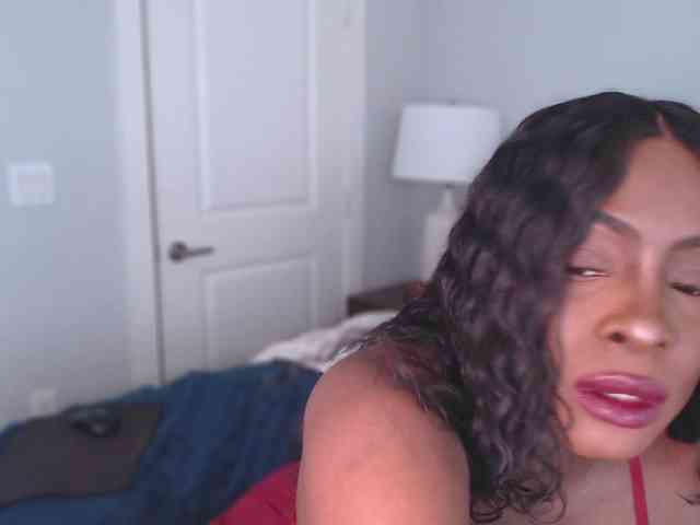 SparkleTittes webcam