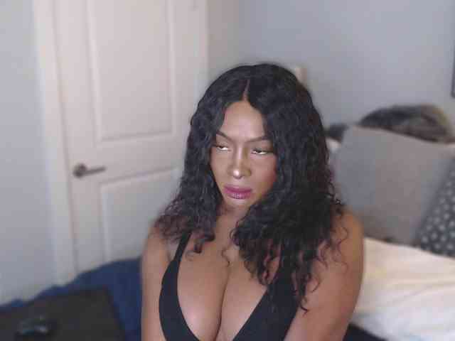 SparkleTittes webcam
