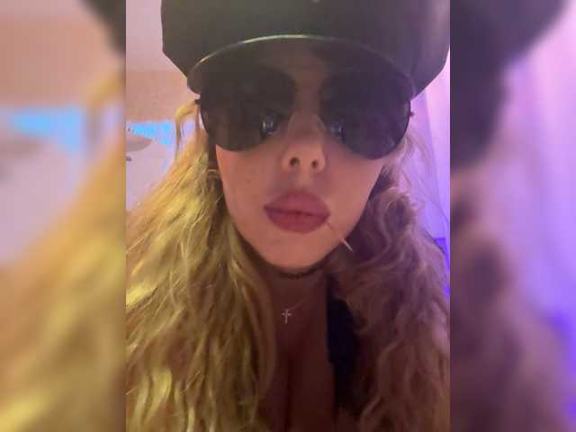 Cool-Baby's BongaCams profile