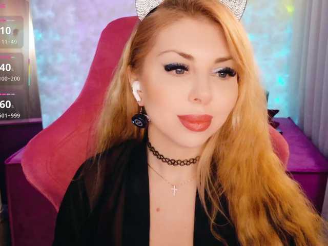 Cool-Baby's BongaCams show and profile