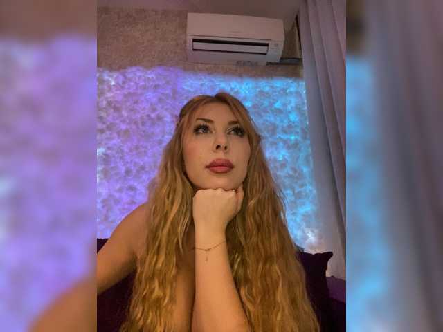 Cool-Baby's BongaCams show and profile