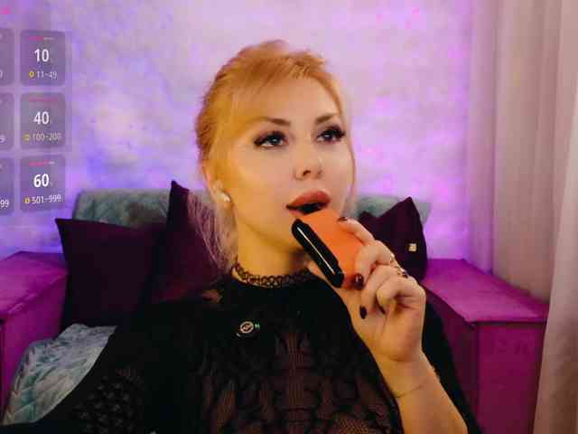 Cool-Baby Sex Cam Show