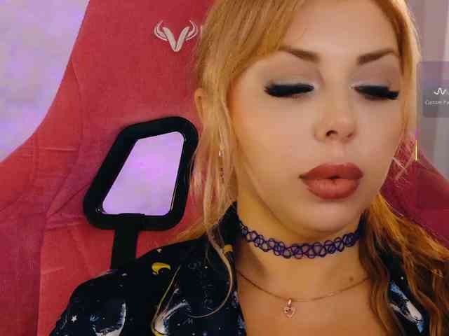 Cool-Baby Sex Cam Show