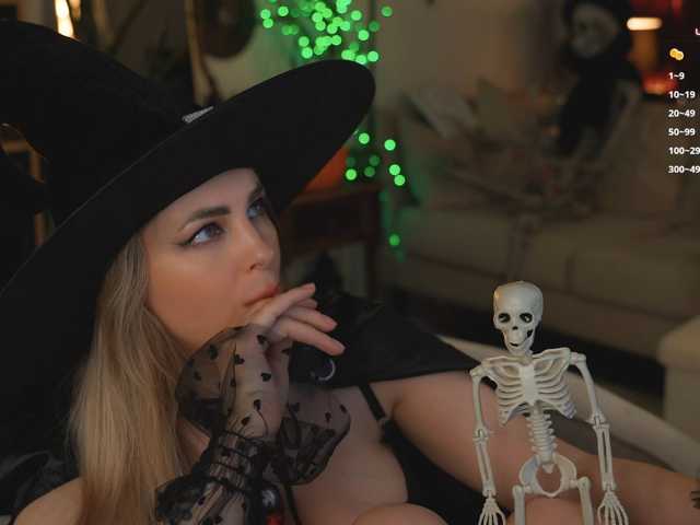 -Queen-Maria-