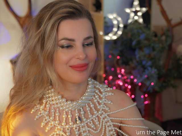 -Queen-Maria-