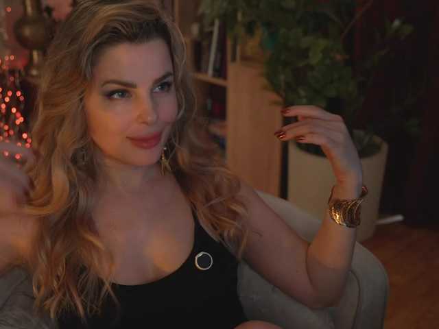 -Queen-Maria-