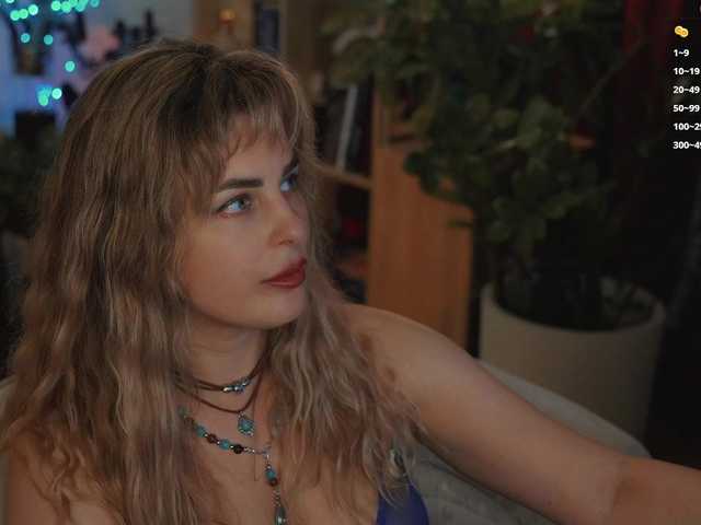_Lady_M_ live cam preview