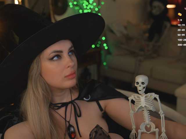 -Queen-Maria-