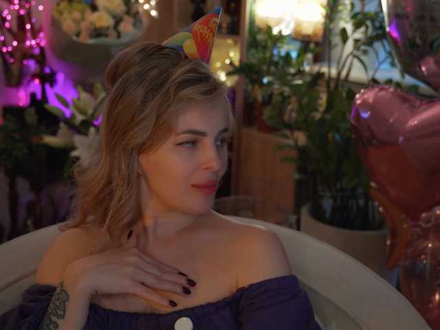 -Queen-Maria- live cam on BongaCams