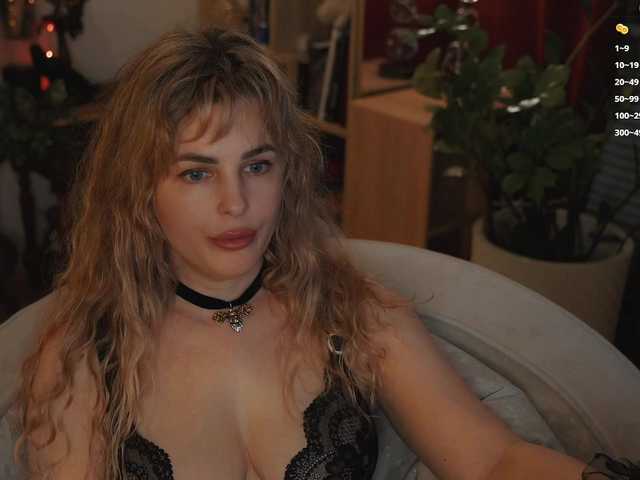-Queen-Maria-