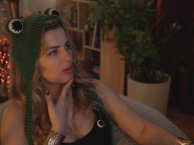 -Queen-Maria-