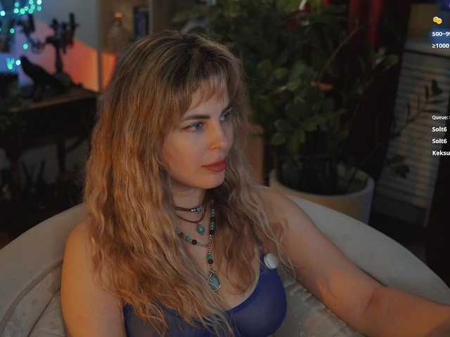 -Queen-Maria- live cam on BongaCams