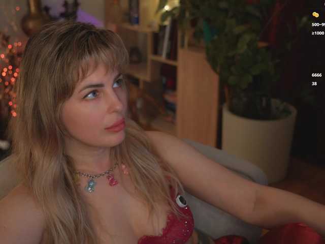 -Queen-Maria-