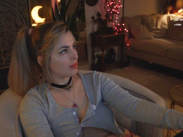 -Queen-Maria- live cam on BongaCams
