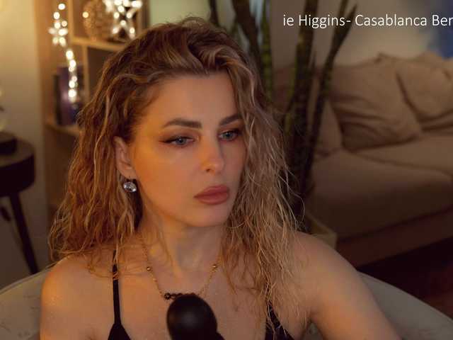 -Queen-Maria-'s BongaCams show and profile