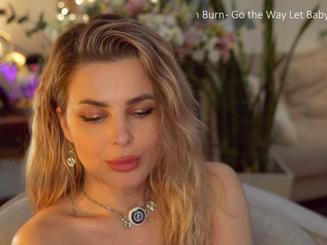 -queen-maria- online