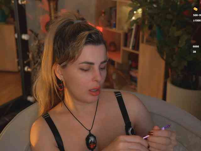_Lady_M_