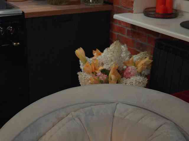 _lady_m_'s live room