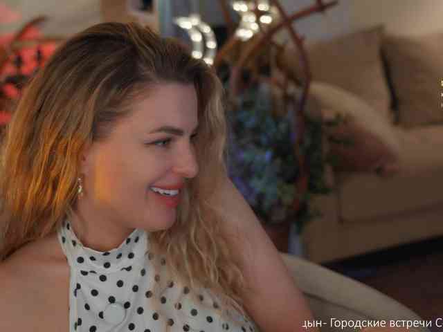 _Lady_M_ webcam
